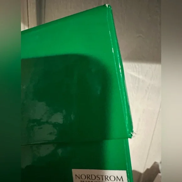 Bottega Veneta Lido Woven High Heel - Picture 5 of 6